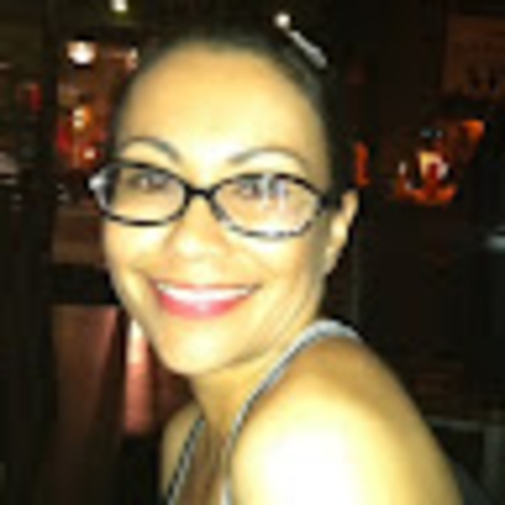 Meet your Posher, Maya